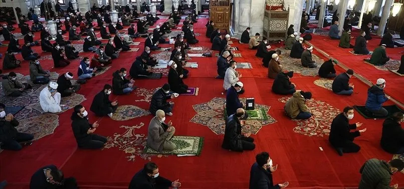 Diyanet Cuma namazı kılınışı: Cuma namazı nasıl kılınır? Cuma namazı kaç rekat? Hangi dualar ve sureler okunur?