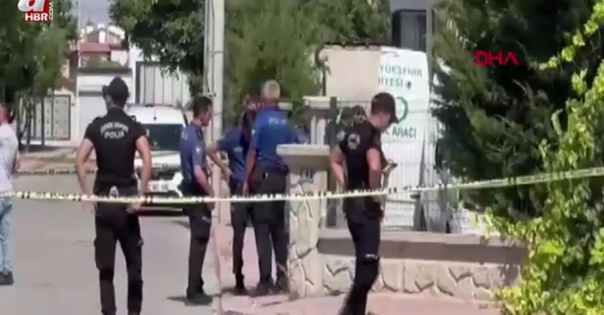 Baba ve oğul silahlı saldırıda can verdi