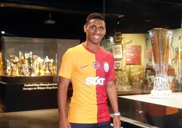 Galatasaray'a Tete şoku! 12 milyon euro istediler! FIFA kararı bekleniyor...