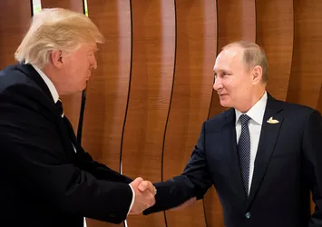 Trump-Putin ilk kez yüz yüze