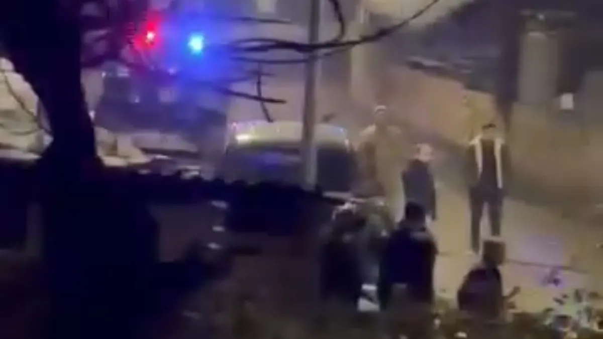 Batman'da silahlı çatışma! Kurşun yoldan geçen adama isabet etti