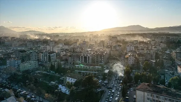 abdli-sismolog-asrin-felaketini-degerlendirdi-yikici-ve-korkunc-1676140097544.jpg ABD’li sismolog asrın felaketini değerlendirdi: Yıkıcı ve korkunç - 12