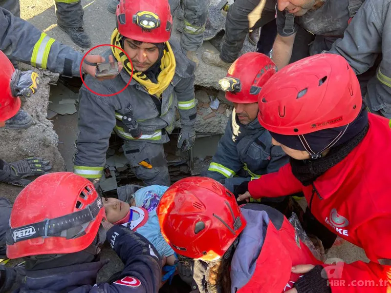 Enkazdan çıkan Ayfer ‘Gül Beyaz Gül’ ile hayata tutunmuştu! Zeynep Bastık'tan açıklama geldi! “Eğitim hayatlarında yanlarında olacağım” 6