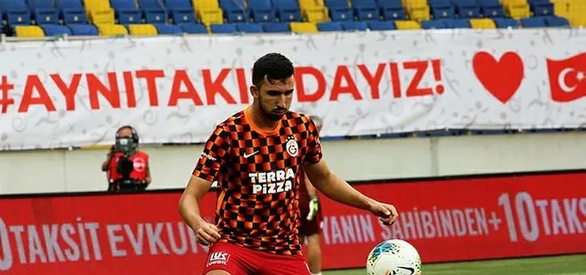 Son dakika: Galatasaray 17 yaşındaki kaptanı ile sahada; Emin Bayram!
