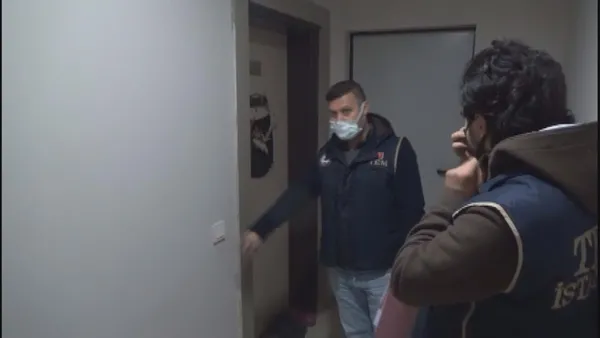 son-dakika-istanbulda-pkk-operasyonu-2-kritik-isim-yakalandi-1641795788117.jpg SON DAKİKA! İstanbul'da PKK operasyonu! 2 kritik isim yakalandı - 2