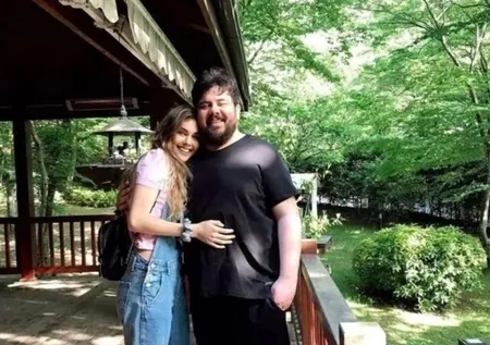 Eser Yenenler ile Berfu Yenenler’e ev sahibi şoku! Taşınmak zorunda kaldılar