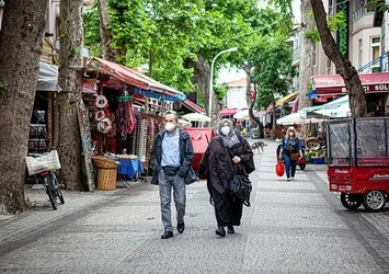 Tam kapanma sona erdi! Kademeli normalleşme başladı! Kafe ve restoranlar açık mı? Sokağa çıkma kısıtlaması var mı? Seyahat etmek yasak mı?