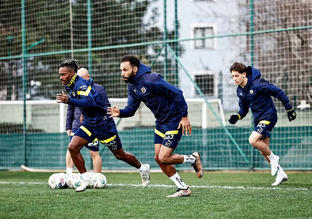 fenerbahce-rizespor-maci-ne-zaman-saat-kacta-ziraat-turkiye-kupasi-ztk-son-16-turu-fb-rizespor-maci-hangi-kana-1674115129953.jpg Fenerbahçe Rizespor maçı ne zaman, saat kaçta? Ziraat Türkiye Kupası (ZTK) son 16 turu FB Rizespor maçı hangi kanalda? - 2