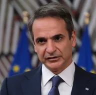 Miçotakis’in F-16 korkusu! Yine ABD’ye yalvardı