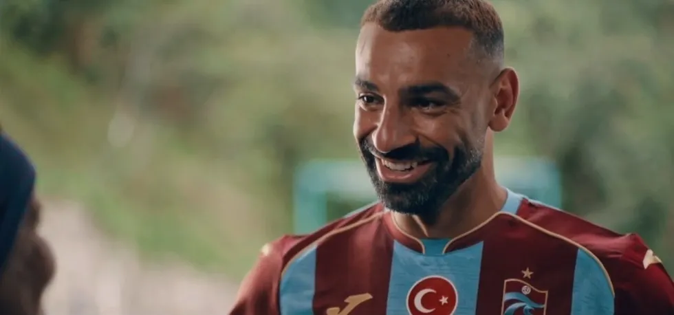 1786281410057.jpeg Trabzonspor'dan Muhammed Salah'a Karadeniz usulü tanıtım! Sosyal medyayı salladı: Tutma beni uşak gelecek - 3