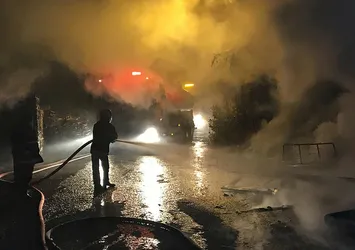 Ankara'da korkutan gecekondu yangını