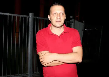 Her yerde aranan Hürriyet muhabiri Arda Akın teslim oldu