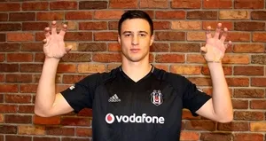 Beşiktaş’ın yeni transferi Mitrovic rekor kırdı