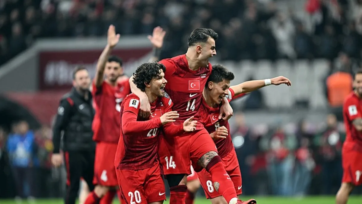 Millilerimiz Dünya Kupası için sahada! Kosova-Türkiye muhtemel 11'ler