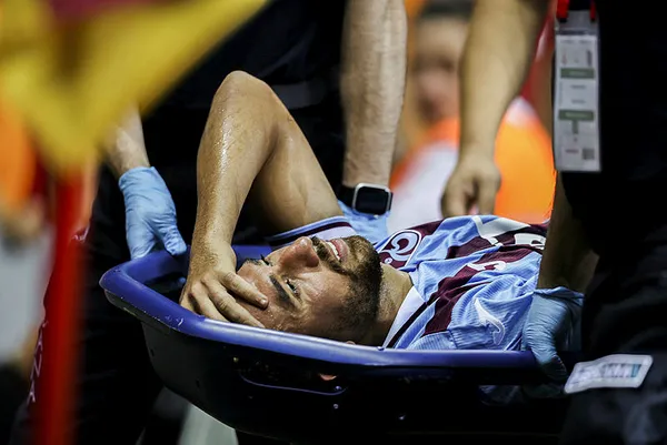 rams-park-yangin-yeri-cimbomun-golcusunden-derbi-soleni-galatasaray-2-0-trabzonspor-mac-sonucu-1692479042944.jpg Rams Park yangın yeri! Cimbom'un golcüsünden derbi şöleni! Galatasaray 2-0 Trabzonspor (MAÇ SONUCU) - 7