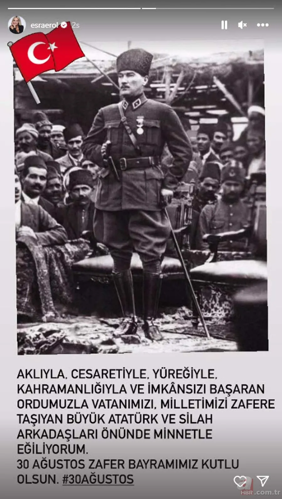 Sanat dünyasının 30 Ağustos Zafer Bayramı coşkusu! Paylaşımlar peş peşe geldi! “Hep var olsun Türkiye’m” 5