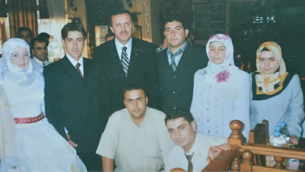 Başkan Erdoğan'a şiir yazan Ecemsu'nun ailesinden flaş açıklama! İşte yıllar önce çekilen fotoğrafın anısı - 3