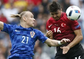 Beşiktaş Domagoj Vida'yı transfer listesine aldı!