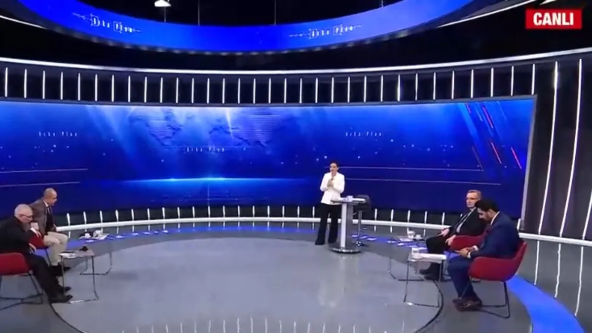 Dünya İran'a kilitlendi: ABD vuracak mı?