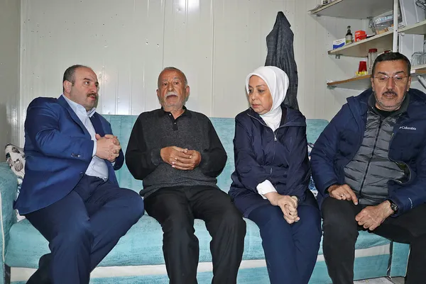 Sanayi ve Teknoloji Bakanı Mustafa Varank’tan muhalefete yalan siyaset tepkisi! Çok ağır ifadeleri hak ediyor