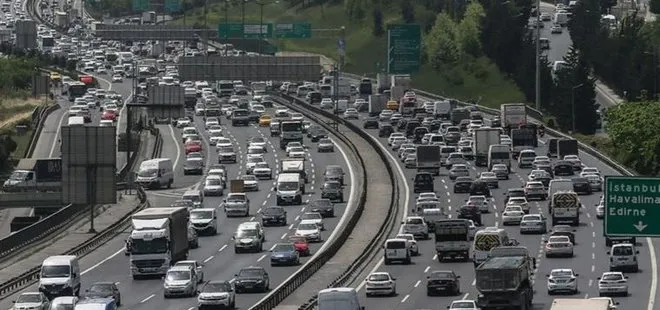 Son dakika: İstanbul’da haftanın ilk iş gününde trafik yoğunluğu
