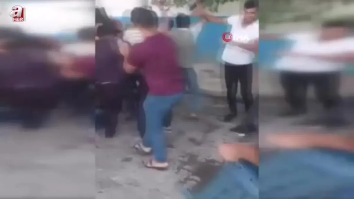 Pazarda alışveriş kavgası meydan savaşına döndü o anlar kamerada