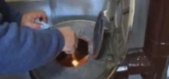 Delilleri sobaya atarak yakmak istediler