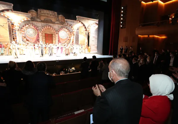 AKM’nin açılışında dikkat çeken detay! Atatürk’ten sonra ikinci Türkçe opera talimatı