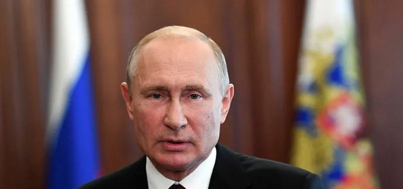 Kremlin duyurdu: Putin halk oylamasında oyların çoğunu aldı
