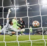 Burak Yılmazı tarihe geçiren gol!