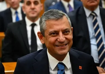 CHP'li belediyeler vatandaşı isyan ettirdi! Çöp, kötü koku ve susuzluk