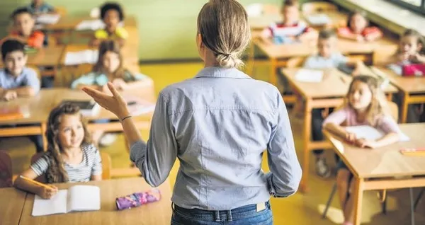 2023-egitim-odenegi-ne-zaman-yatacak-kirtasiye-yardimi-basvuru-ogretmen-kirtasiye-parasi-ne-kadar-1694247598521.jpeg 2023 eğitim ödeneği ne zaman yatacak? KIRTASİYE YARDIMI E-DEVLET | Öğretmen kırtasiye parası ne kadar? - 4