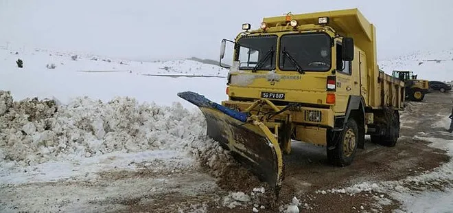 Sivas’ta 461 köy yolu kar nedeniyle ulaşıma kapandı