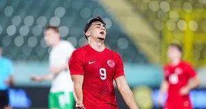 Mustafa Erhan Hekimoğlu İzlanda’da yok