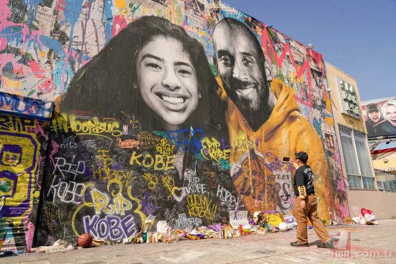 Michael Jordan Kobe Bryant'ın veda töreninde gözyaşlarını tutamadı 24