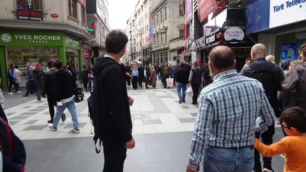 Trabzon'da şampiyonluk coşkusu! Vatandaş kutlamalara erken başladı - 5