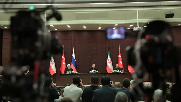SON DAKİKA: Erdoğan, Putin ve Ruhani’den "Üçlü Suriye Zirvesi" sonrası flaş açıklamalar - 1