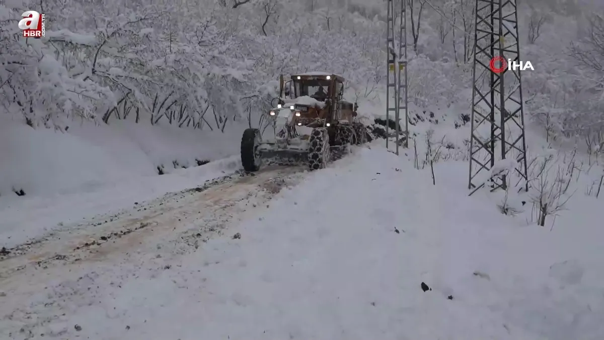 Atakum’da yoğun kar mesaisi
