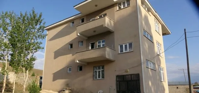 Van'da cinnet geçiren anne dehşet saçtı! 3 çocuğunu birden balkondan aşağıya attı
