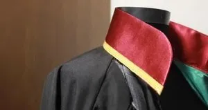 Kapısından alınmadığı baroya başkan oldu