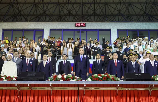 baskan-erdogan-turkiyenin-komsularina-arkasini-donme-luksu-yoktur-1661197803939.jpg Başkan Erdoğan: Türkiye'nin komşularına arkasını dönme lüksü yoktur - 6