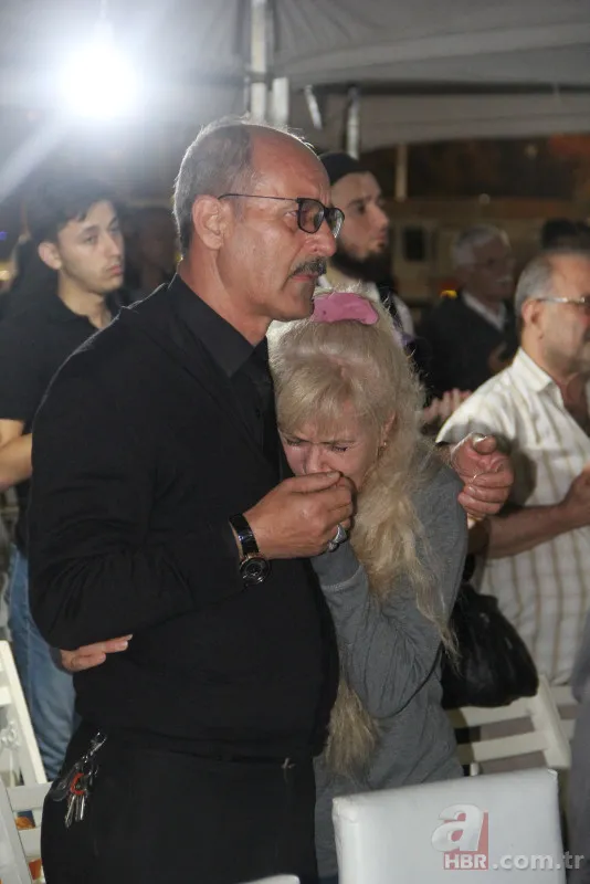 17 ağustos depremi kaç şiddetinde oldu? 1999 depremi saat kaçta meydana geldi? Kaç saniye sürdü? Merkez üssü neresiydi? 18