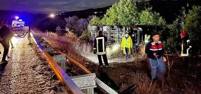 Konya'da kamyon devrildi: 2 ölü, 1 yaralı