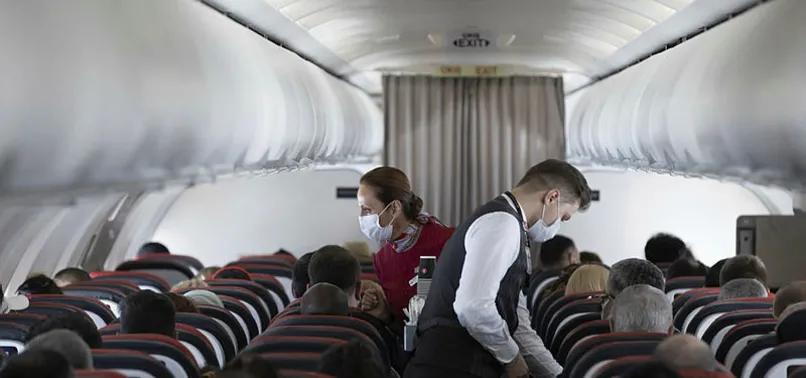 "Dünya Kabin Memurları Günü" dolayısıyla THY kabin memurlarının çalışması görüntülendi