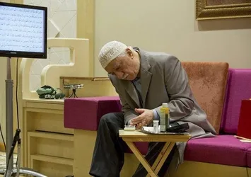 Zeki öğrencileri "sahabe" ve "padişah" adlarıyla kodlamışlar
