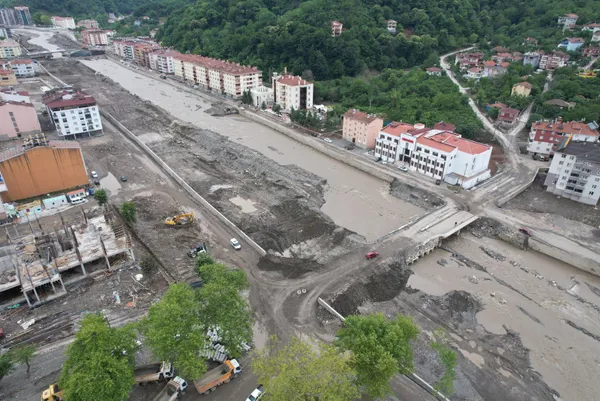 son-dakika-kastamonuda-2-kopru-coktu-dukkan-acmayin-uyarisi-1656307754139.jpg Son dakika: Kastamonu'da 2 köprü çöktü! 'Dükkan açmayın' uyarısı - 7