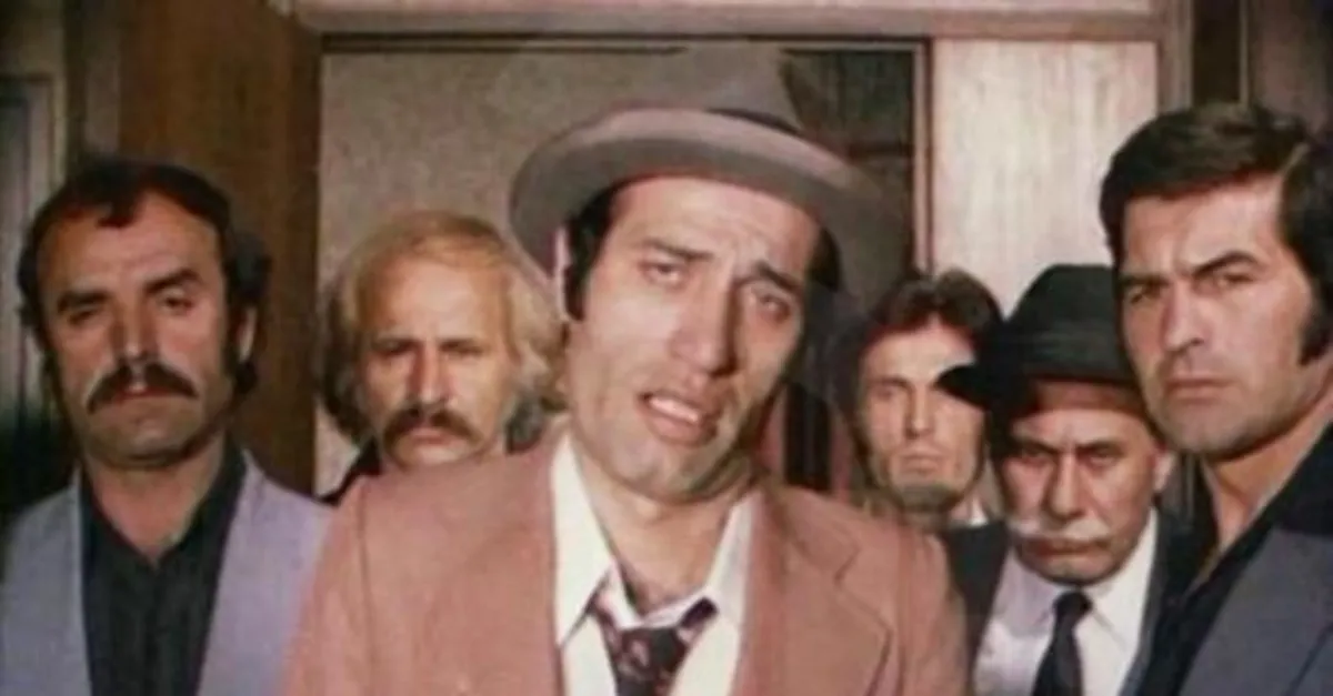 Kemal Sunal In Efsane Filmi Sahte Kabadayi Filmindeki Hata Yillar Sonra Ortaya Cikti