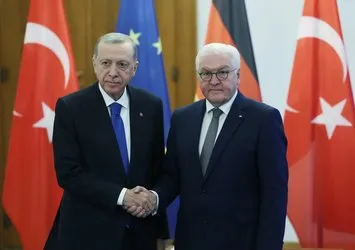 Diplomasi trafiği! Başkan Erdoğan Almanya Cumhurbaşkanı Steinmeier ile bugün bir araya gelecek | Masada hangi konular var?