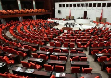 Meclis'te fazla mesai kararı