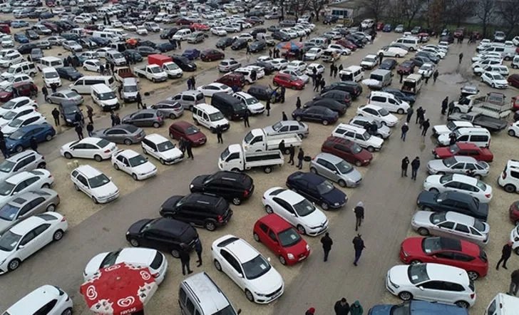Araba piyasasında hareketlilik! Fırsatı kaçıran dizini döver! Sıfır ve ikinci el araba fiyatları yükselecek mi? ÖTV indirimi...